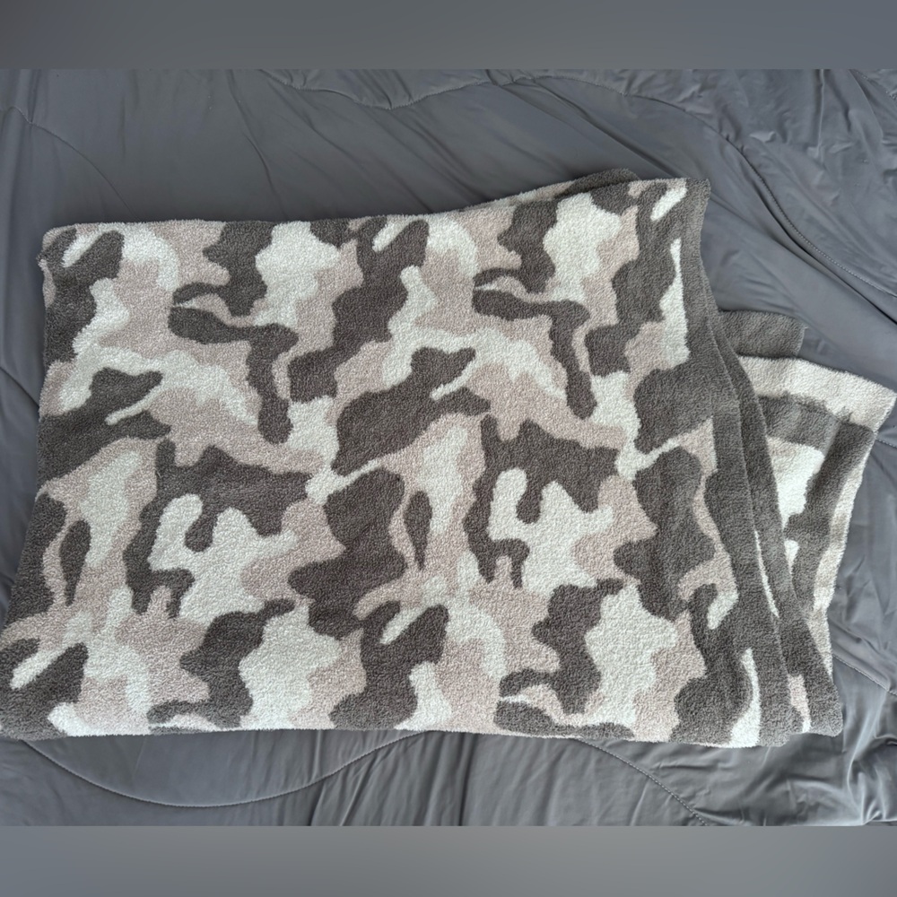 Barefoot Dreams CozyChic throw in Camo print